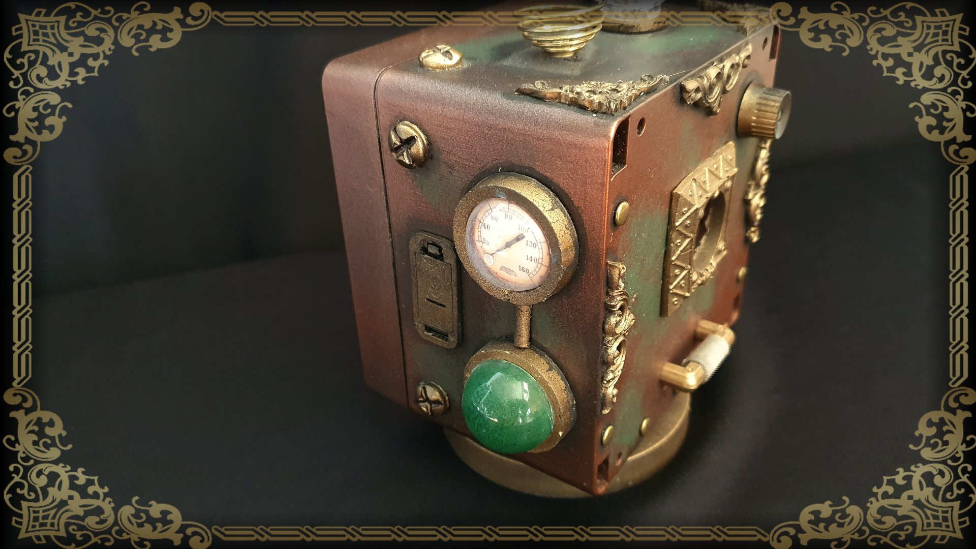 Steampunk Radio Lamp